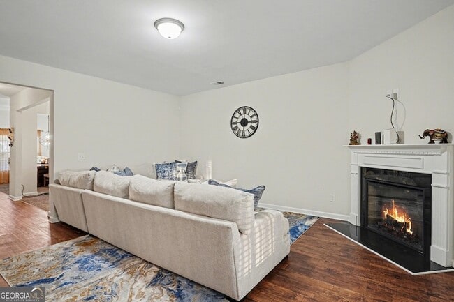 Building Photo - 1241 England Terrace