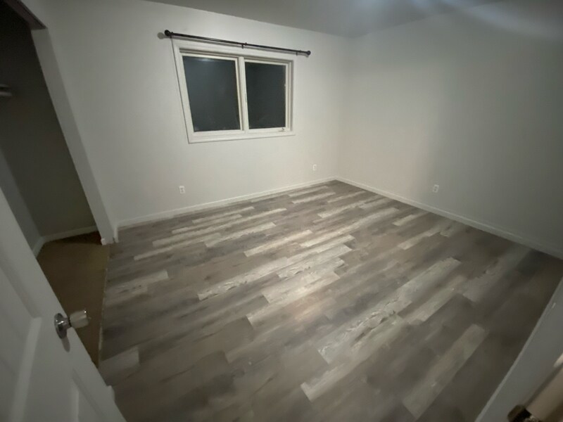 Building Photo - 890 Blind Nick Dr