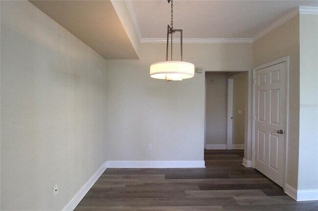 Building Photo - 5510 Rosehill Rd