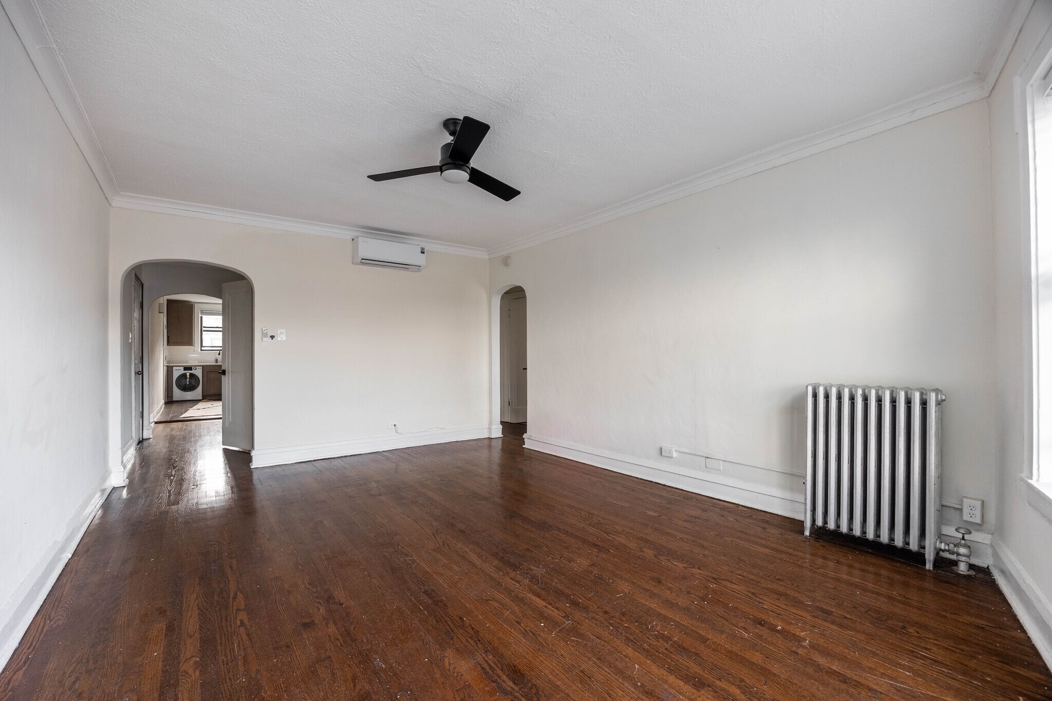 Building Photo - 5505 N Lincoln Ave