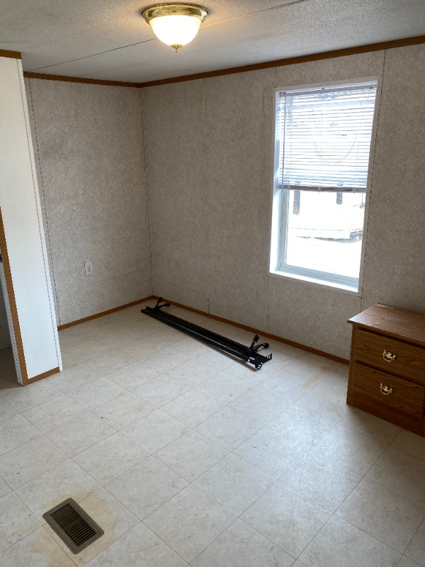 Building Photo - 7256 Opportunity Dr