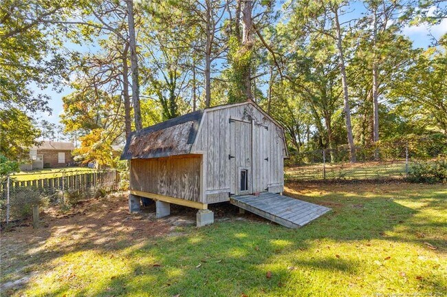 Building Photo - 1440 Marlborough Rd