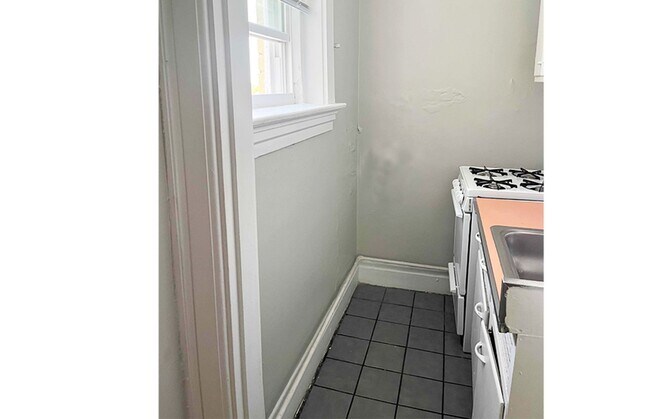 Interior Photo - Glendora 2829