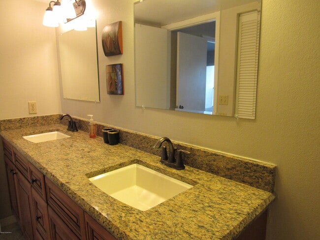 Building Photo - 3170 N Atlantic Ave