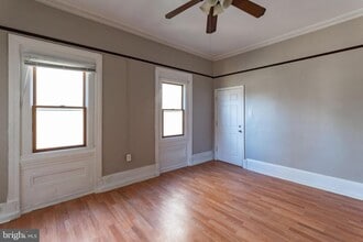 Building Photo - 673 N 11th St