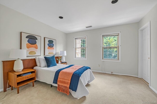 Building Photo - 62 Marjorie Ct