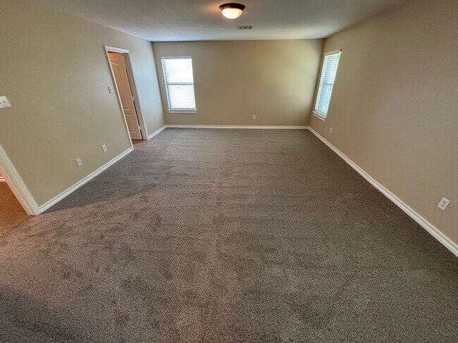 Building Photo - 10236 Grizzly Oak Dr