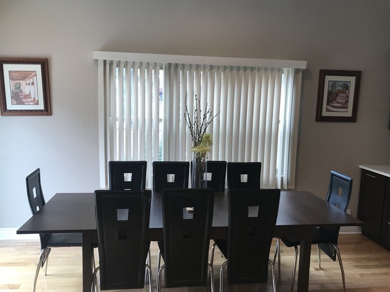 Formal dining in - 4545 Lawndale Ave