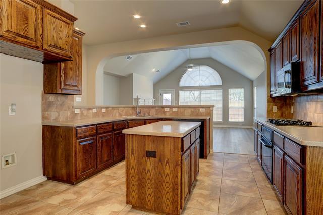 Building Photo - 6723 Lee Meadow Dr