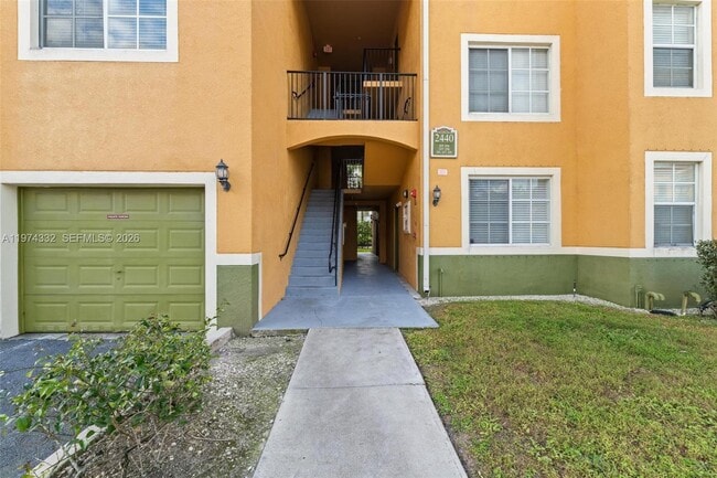 Building Photo - 2440 E Preserve Way