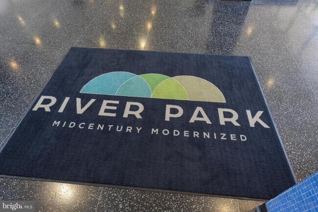 Building Photo - 1378 4th St SW