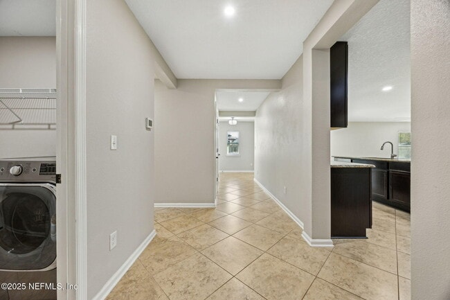 Building Photo - 241 Peter Island Dr