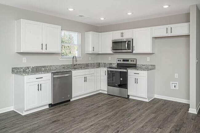 Building Photo - Celebrate Spring in Style:  Brand New Construction Home for Lease!