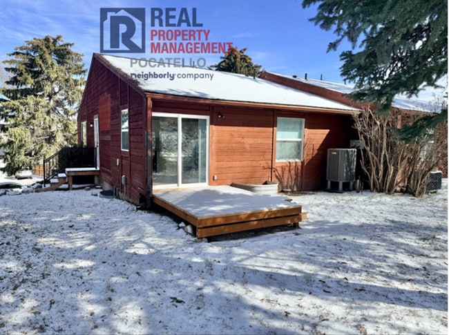 Building Photo - 2377 Gail Dr.