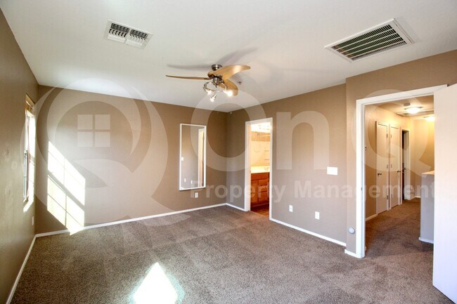 Building Photo - 1255 S Rialto