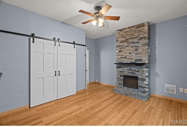 Building Photo - 5462 Christy Ave
