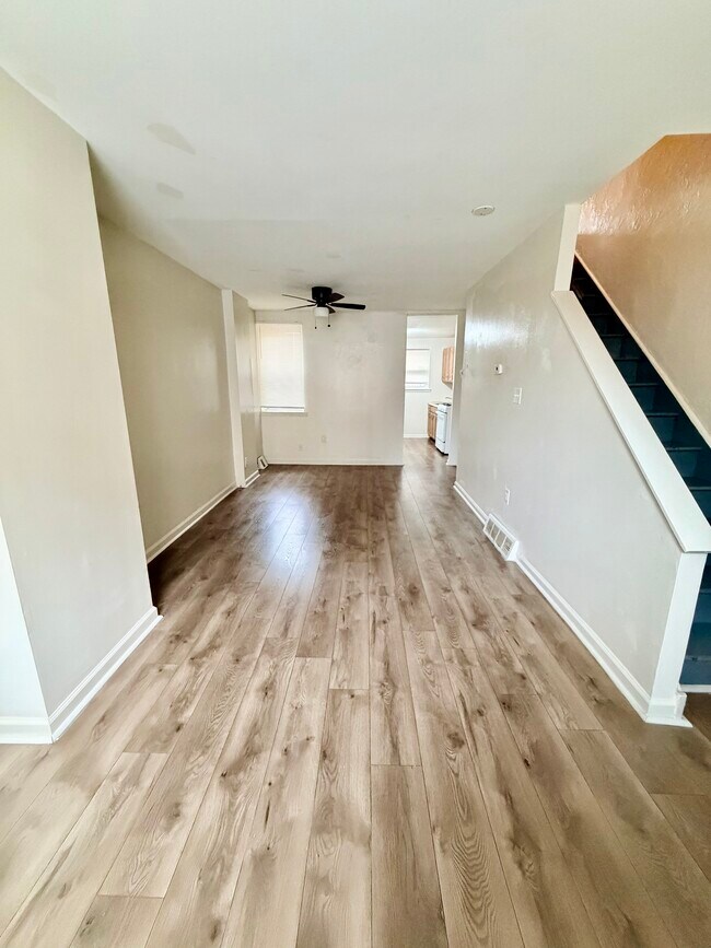 Building Photo - 2615 N Corlies St