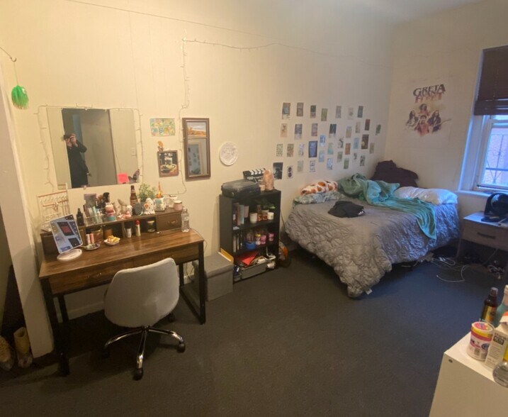 Building Photo - 15 Aberdeen St