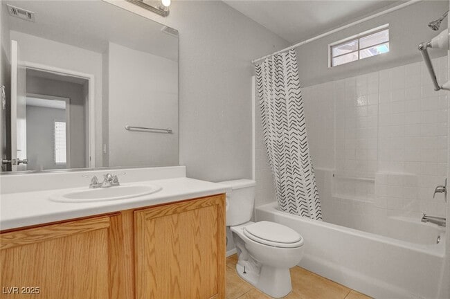 Building Photo - 5028 Nardini Ave