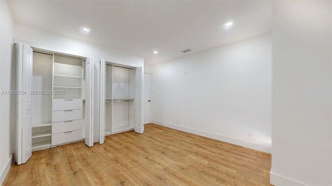 Building Photo - 8212 NW 8th Pl