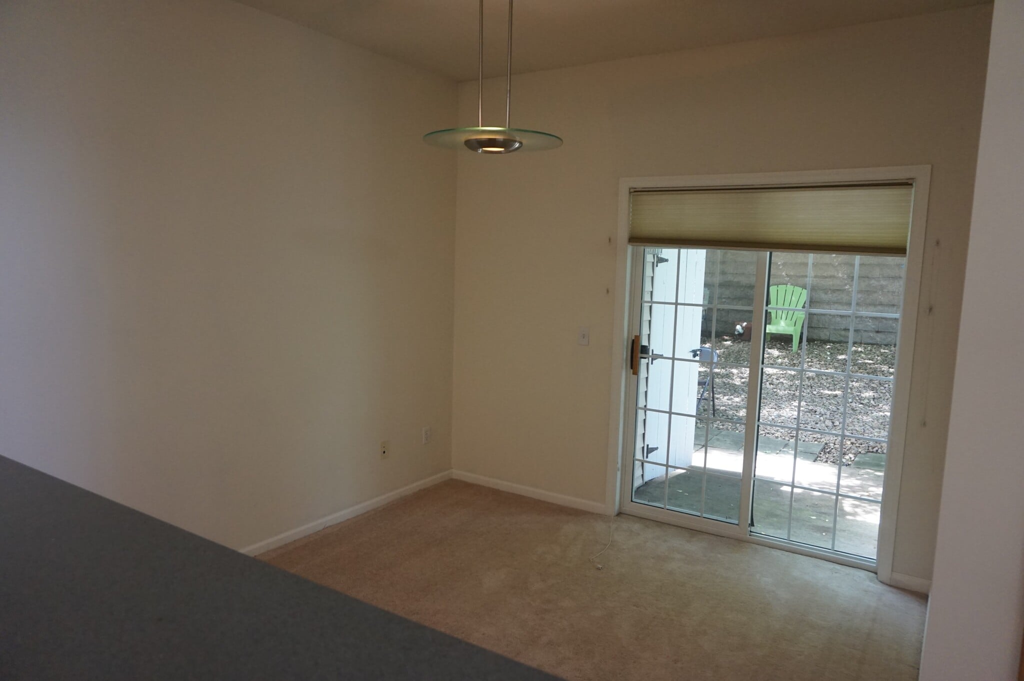 Building Photo - 612 Willoughby Way W