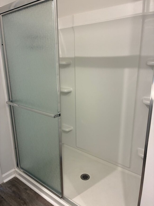 Building Photo - 5 Bedroom 2.5 Bathroom Home in Sunfish Cove in Sunset Beach, NC