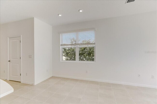 Building Photo - 8449 Lunar Skye St