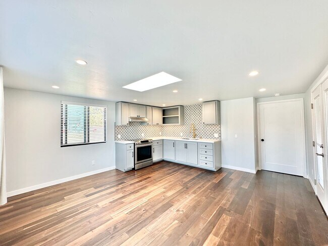 Building Photo - Beautifully Updated & Remodeled Single-Story Country Home with Detached Guest Home Unit on Gated ...