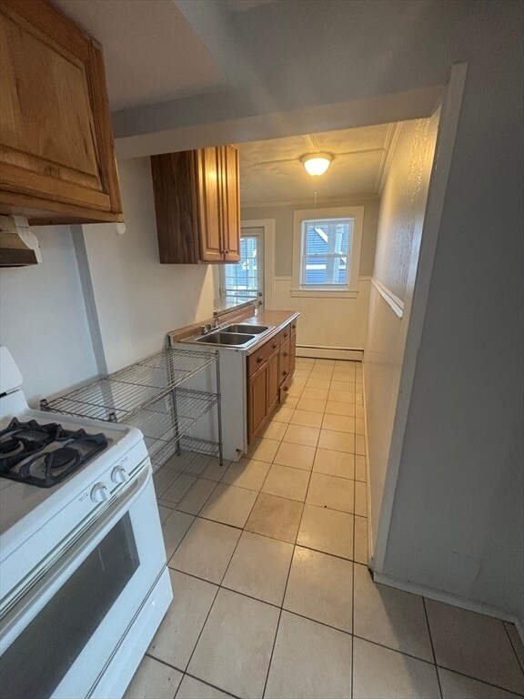 Building Photo - 101 Cedar St