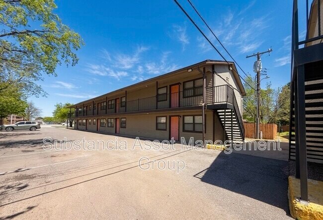 Building Photo - 1430 NW 25th St