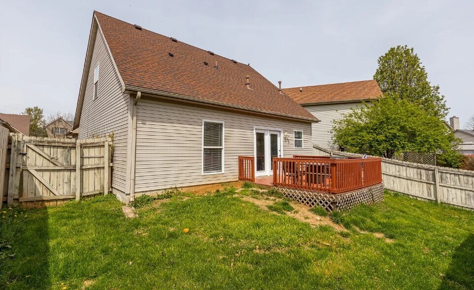 Building Photo - 1104 Canyon Ct