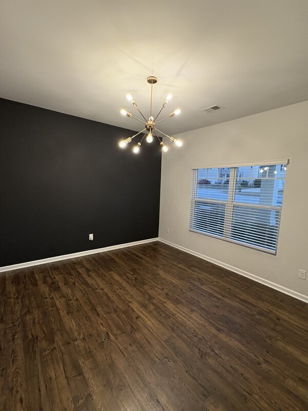 Building Photo - 407 Lakemont Dr