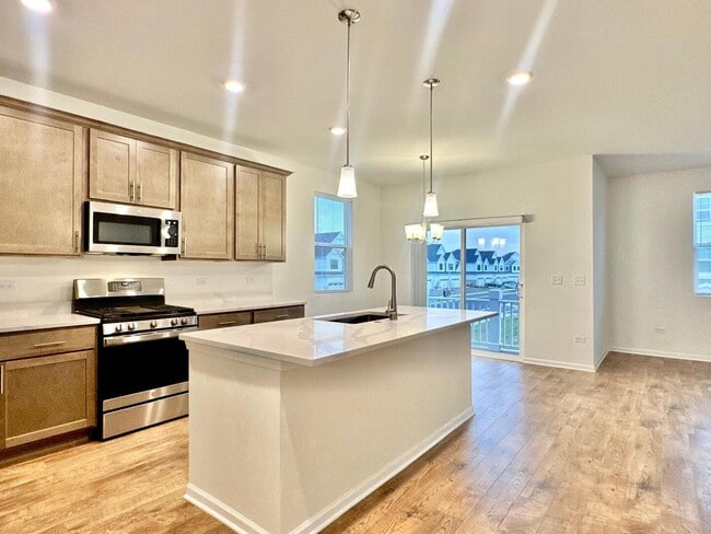 Building Photo - 4397 Chelsea Mnr Cir