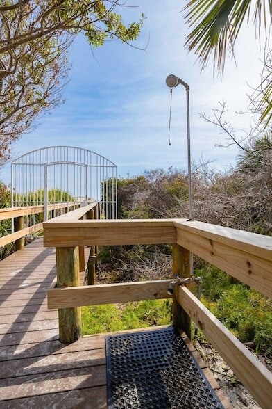 Building Photo - 4 Ocean Trace Rd