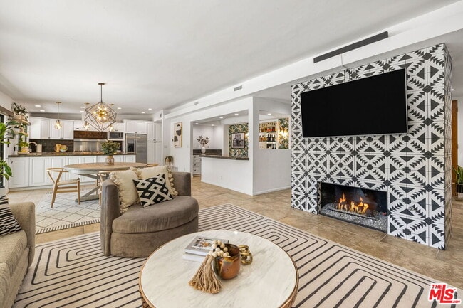 Building Photo - 73245 Bursera Way