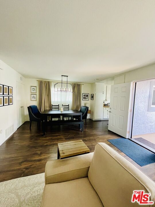 Building Photo - 9534 Bickley Dr