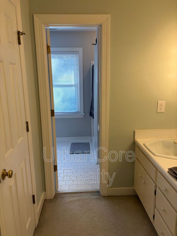 Building Photo - 7949 Flag Tail Dr