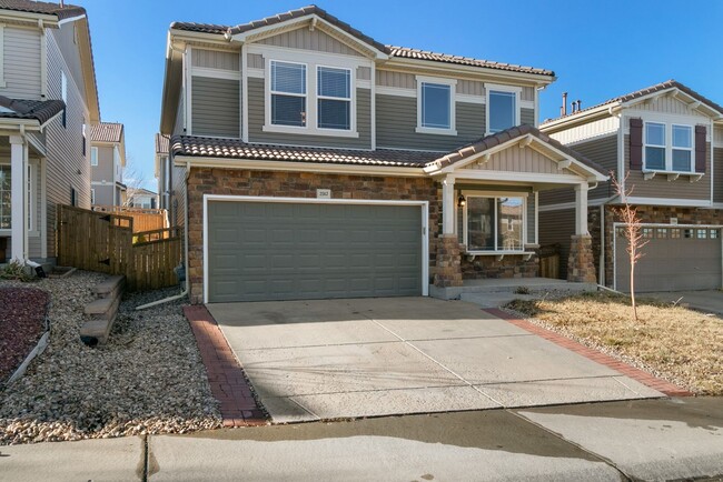 Building Photo - Beautiful Home in The Meadows!