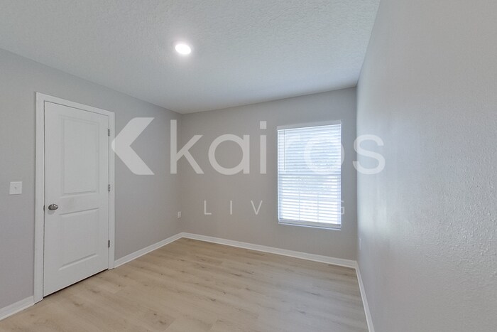 Building Photo - 2799 W Sheila Dr