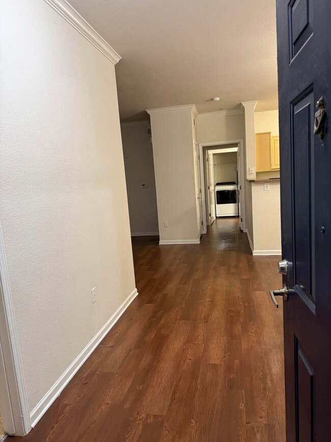 Building Photo - 1005 Blue Ravine Rd