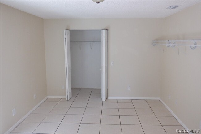 Building Photo - 7234 Cherry Laurel Dr