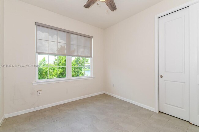 Building Photo - 4721 Arboretum Cir