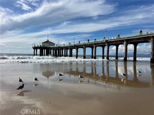 Building Photo - 720 Manhattan Beach Blvd