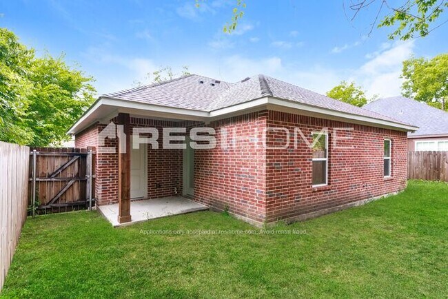 Building Photo - 103 Griffin St