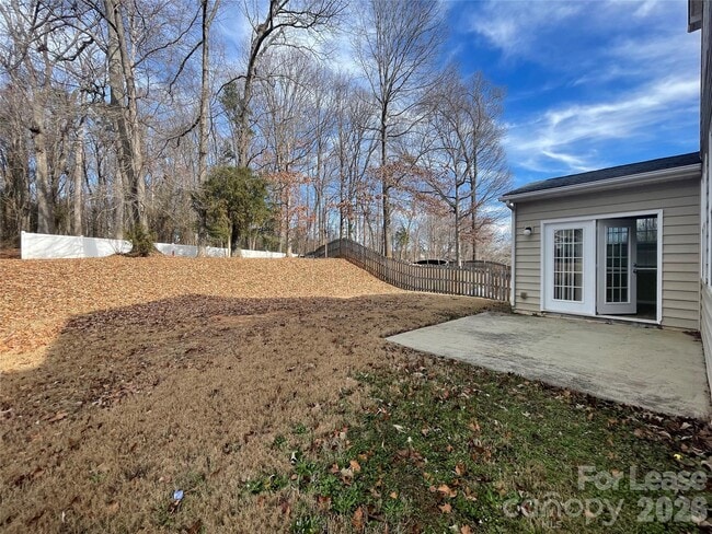 Building Photo - 13722 Delstone Dr