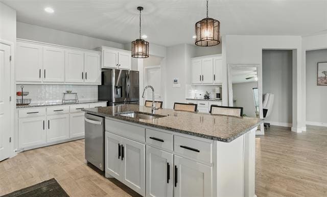 Building Photo - 712 Finchley Dr