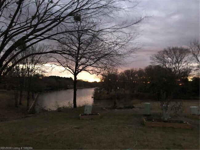 Building Photo - 10708 Old Harbor Rd