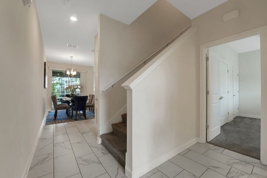 Building Photo - 404 Ocean Course Ave