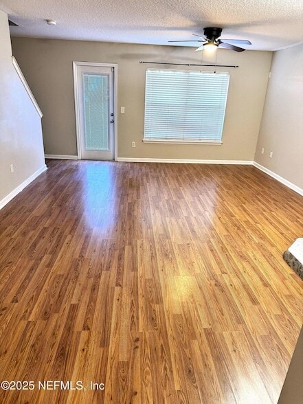 Building Photo - 1500 Calming Water Dr