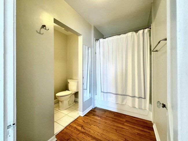 Building Photo - 1528 N Emerson Street Unit 7, Denver CO, 8...